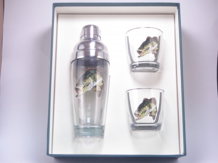 Bass, Cocktail Shaker Set w/2 Tapered Old Fashioned, Gift Boxed - Click Image to Close