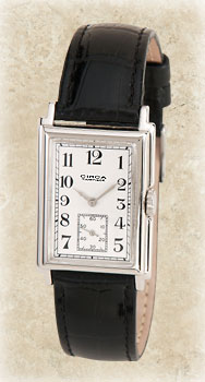 Circa 1950's Vintage Watch Style CT105R